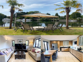 Riverside 4 Bedroom House Wraysbury Staines